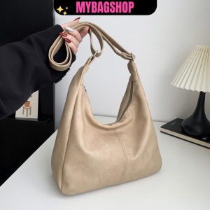 READY STOCK Niche Design Vintage Shoulder Bag Fashion PU Leather Handbag Casual Commuter Large Capacity Wo