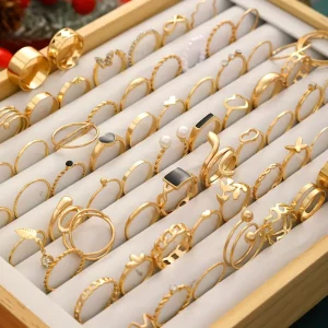 Set Cincin, Rekaan Elegan & Bergaya, 69pcs / set, Termasuk Hati, Cinta, Rama-rama, Titisan Minyak Hitam, Cincin Berbilang Gaya Bertindan Wanita Licin, Berlian buatan Berkilauan, Sesuai untuk Pakaian Harian, Tersedia dalam Dua Warna (Emas dan Perak), [COD]