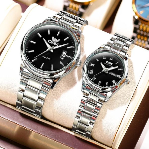 OPK Jam Tangan Couple Watch Set Pasangan Murah Tonton Kalis Air Asli New Dengan Kotak Keluli Tahan Karat Women Men Watches with Luxury Box and Bracelet Rotundity Bahan logam dalam stok Warna berbilang Ada kotak Parti pemberian jam casio couple set
