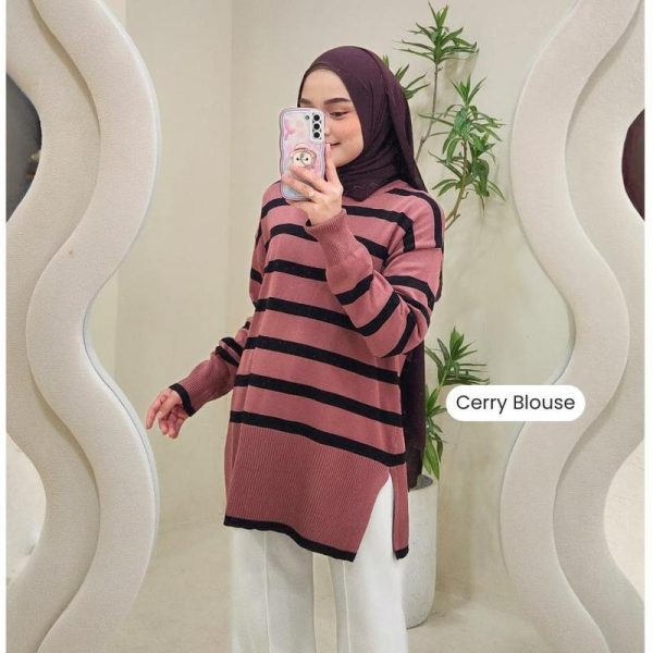 ZUCCA CERRY STRIPED KNITWEAR LABUH WANITA - DM187 SWEATSHIRT BLOUSE Casual Cotton