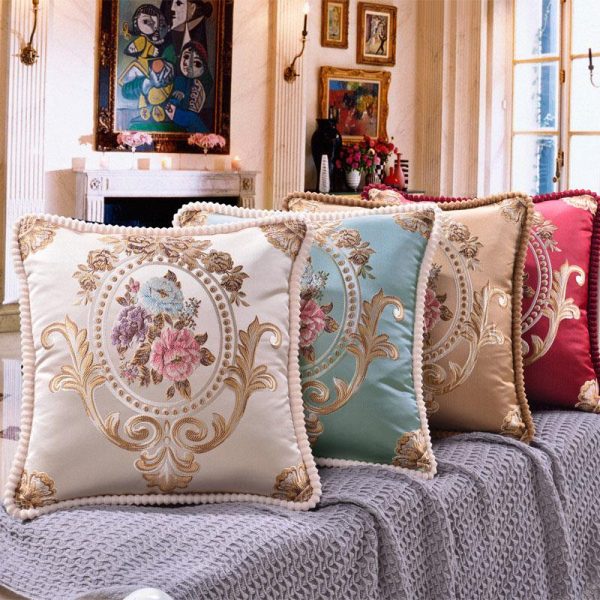 【2 Day Delivery】Sarung Bantal Bersulam Gaya Eropah Sarung Bantal  Sarung Kusyen Manik Sarung Bantal Baling Katil Sofa Corak Bunga Hiasan Ruang Tamu Rumah