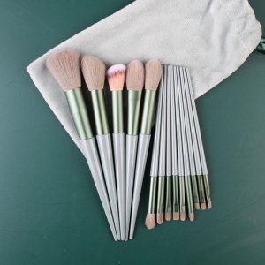 13 Set Berus Solek Hijau Empat Musim Set Lengkap Berus Beg Flanel, Alat Solekan Cantik, Kosmetik Solekan Cantik Makeup brushes