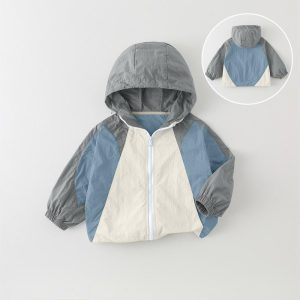Jaket Pelindung Matahari Musim Panas, untuk Lelaki, Gaya Korea, Tampalan Tiga Warna Berinspirasikan Ororo, Bertudung, Lengan Panjang, Saiz 90-140cm, Sesuai untuk 3-10 Tahun (9-34kg), Sesuai untuk Aktiviti Harian dan Luar, AW902-zlch